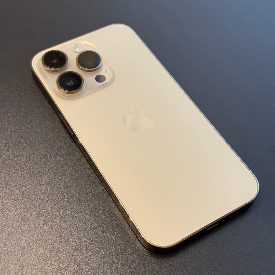 ⭐︎海外版シャッター音なし⭐︎Apple iPhone 14 Pro ゴールド本体