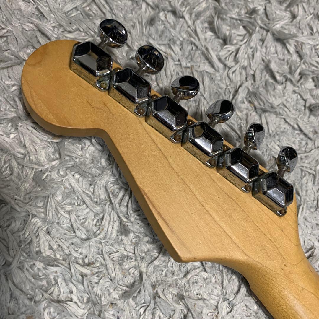 スクワイヤー ストラトキャスター