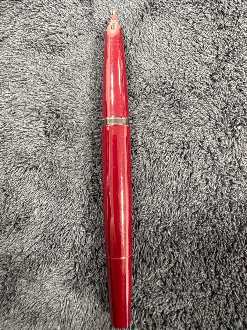 Montblanc 赤 万年筆 専用ボックス付き