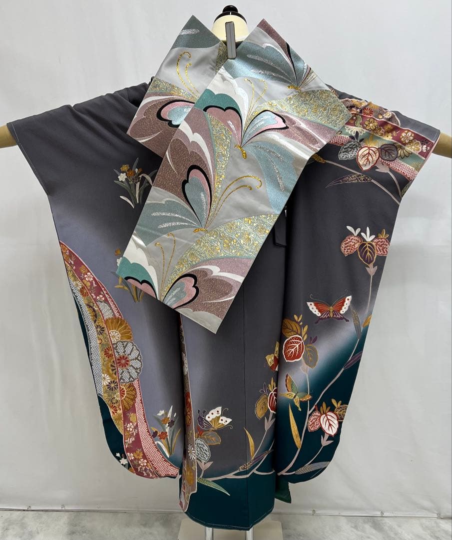 振り袖　フルセット　長襦袢付　金彩加工　しつけ付　振り柄有　重ね襟付き653