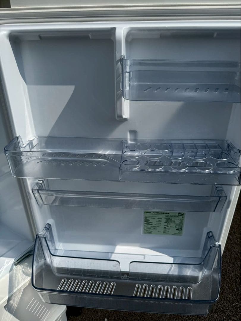 ④AQUA アクア　AQR-SV27M(W)-1 2022年製