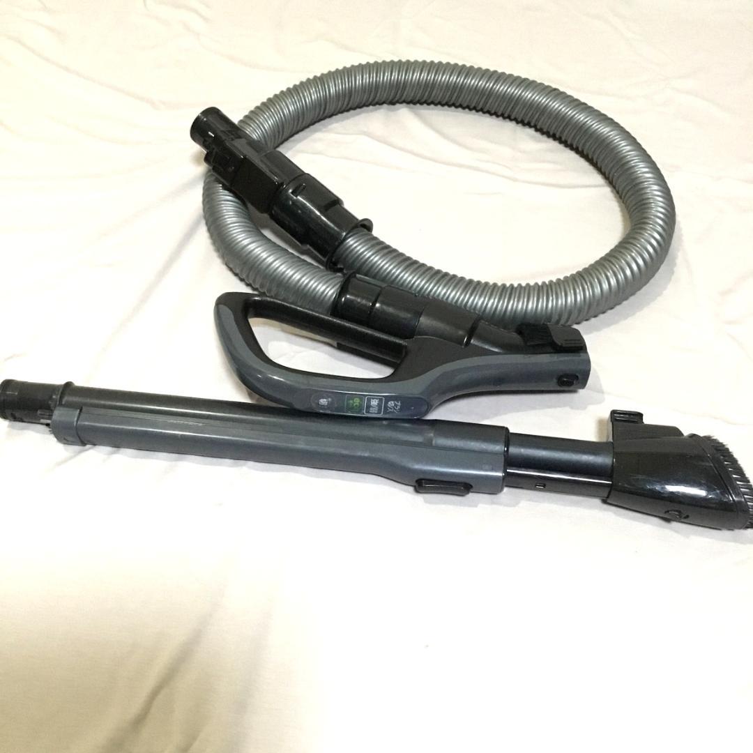 TOSHIBA サイクロン掃除機 トルネオ VC-C7(R) 2019年製