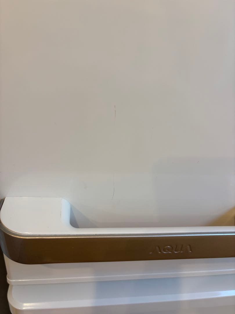 冷蔵庫・冷凍庫 C H I V E S