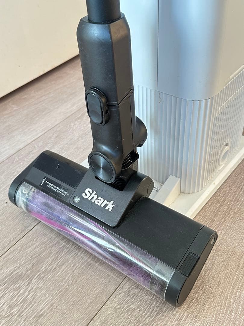 【美品・清掃済】Shark シャーク 高性能コードレス掃除機 IW3145J