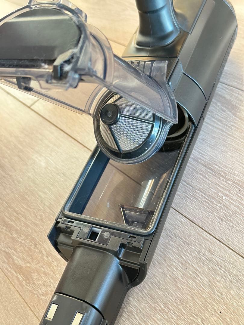 【美品・清掃済】Shark シャーク 高性能コードレス掃除機 IW3145J