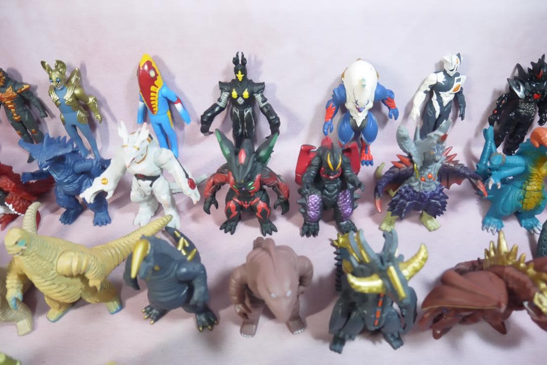 ウルトラ怪獣シリーズ500　怪獣ソフビ　74体セット
