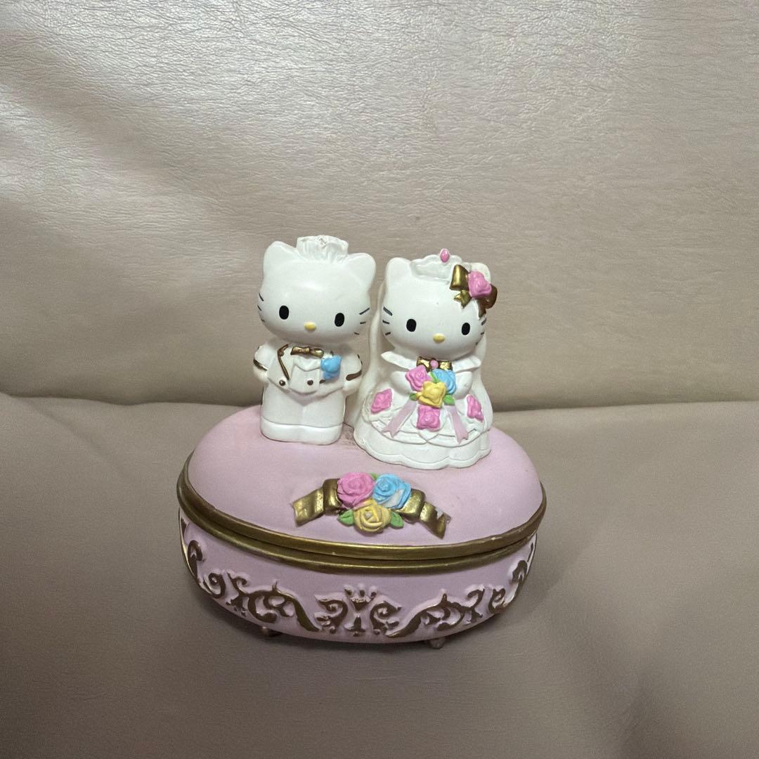 d*3様 【レア】ハローキティ ダニエル★ウェディング 小物入れ★2001年製