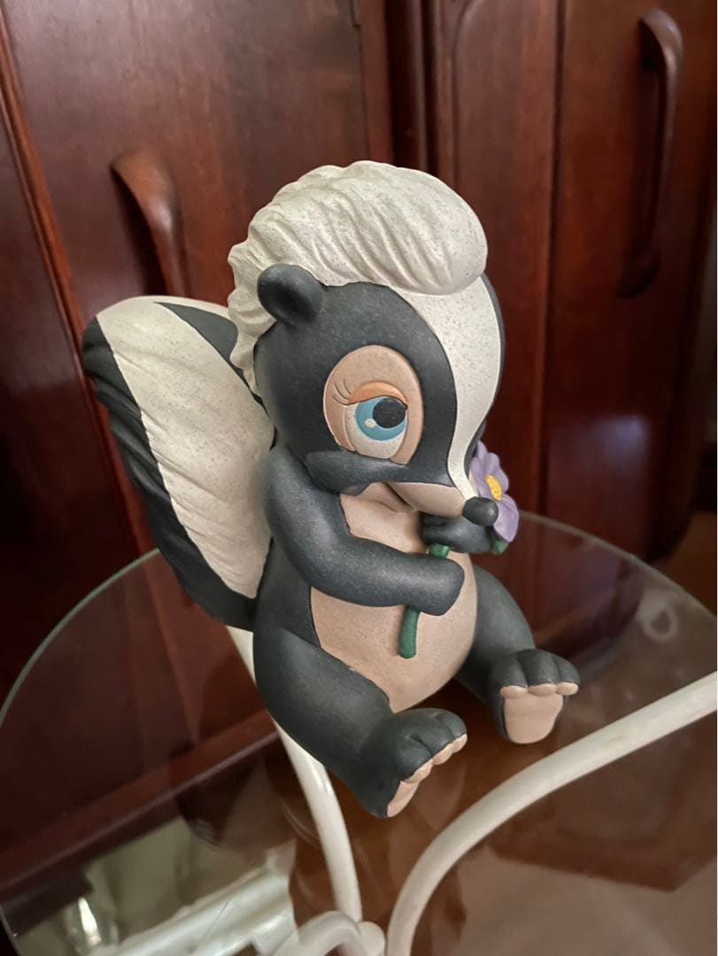 ディズニーフィギュア　バンビフラワー