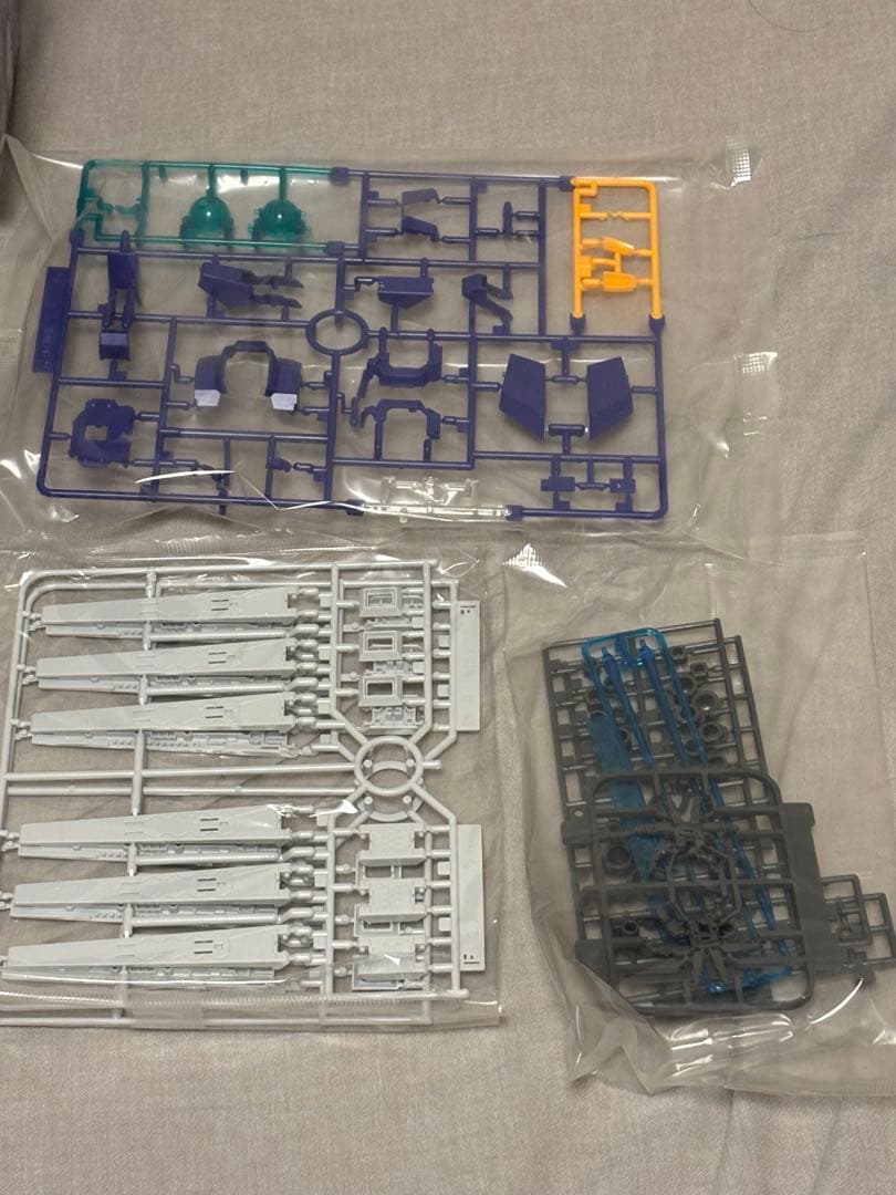 【新品未開封】MG hi-νガンダム \"Ver.Ka\" 1/100 RX93ν2