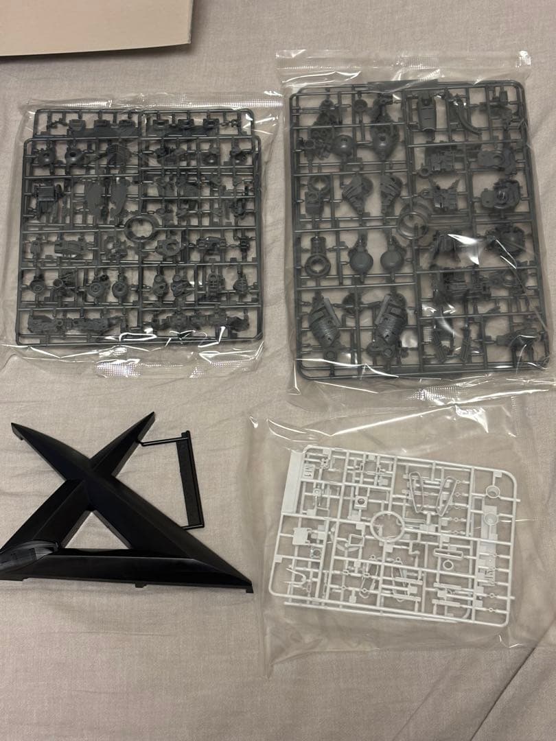 【新品未開封】MG hi-νガンダム \"Ver.Ka\" 1/100 RX93ν2