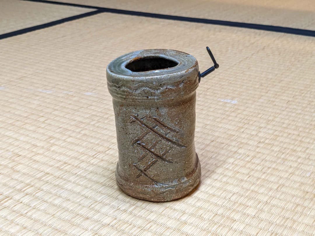 【美品】佐久間勝山　萬古焼　旅枕花入　共箱あり　08