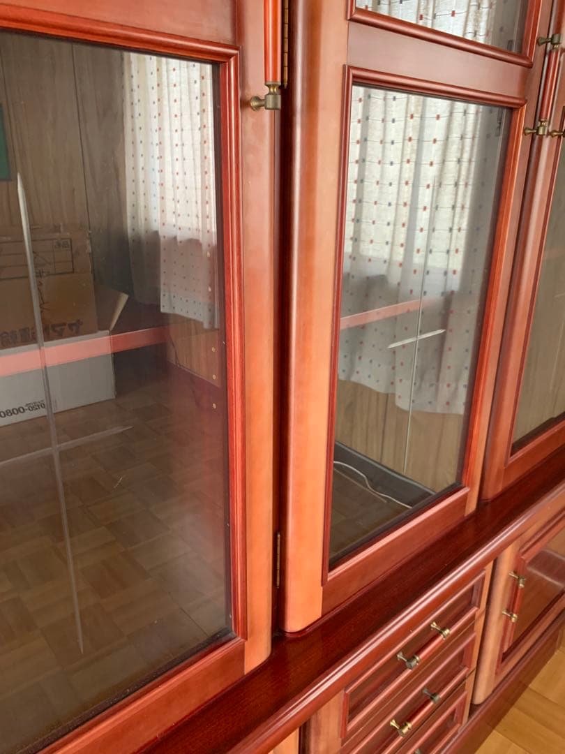 木製キャビネット