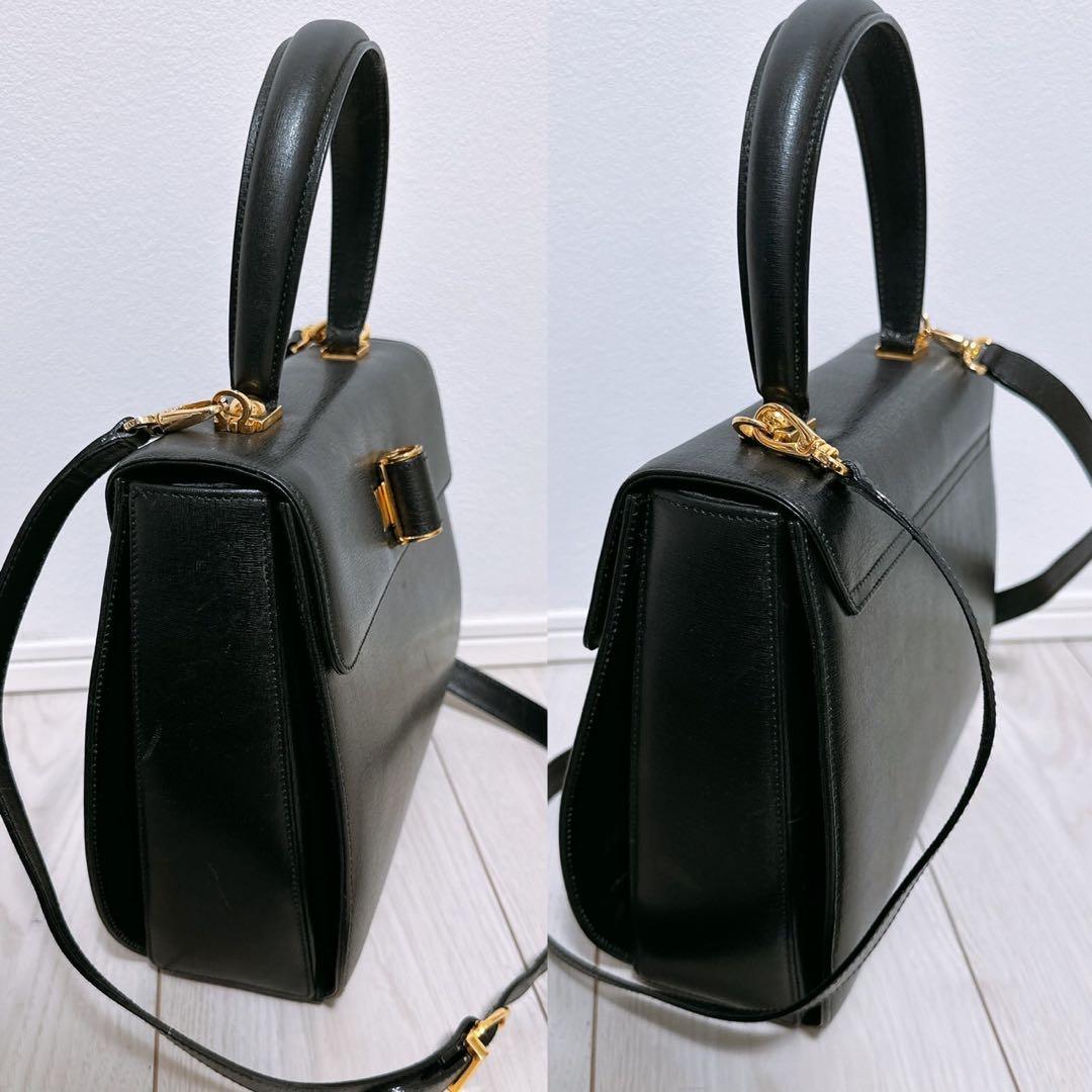 《美品》Ferragamo(フェラガモ)2wayバッグ