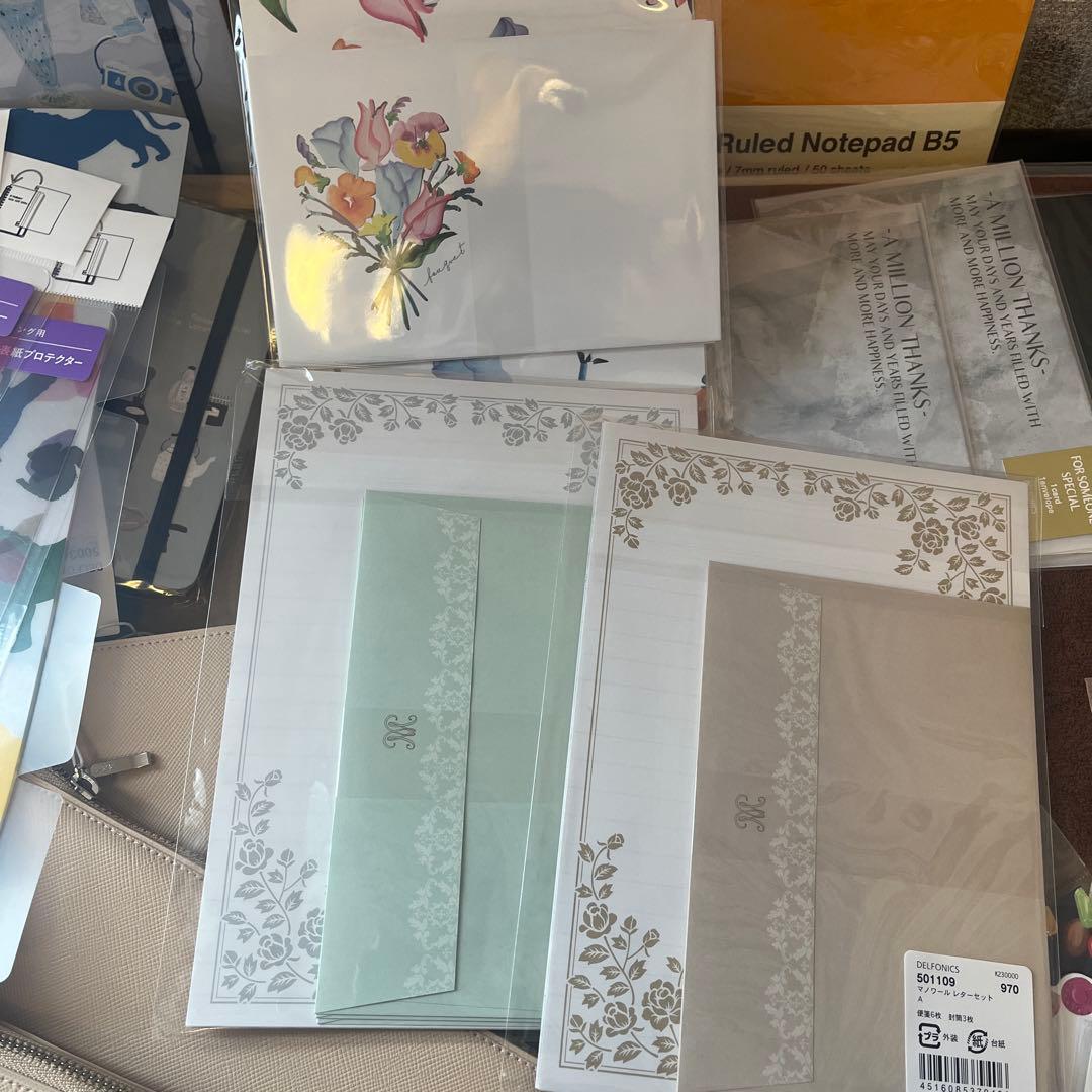 Rollbahn ノートと文房具セット