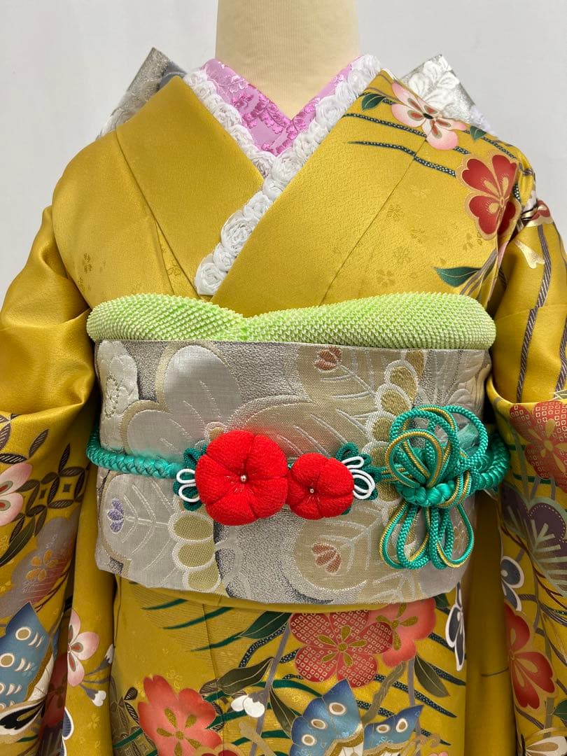 振り袖　フルセット　長襦袢付　イエロー　成人式　 金彩加工　刺繍入り　640