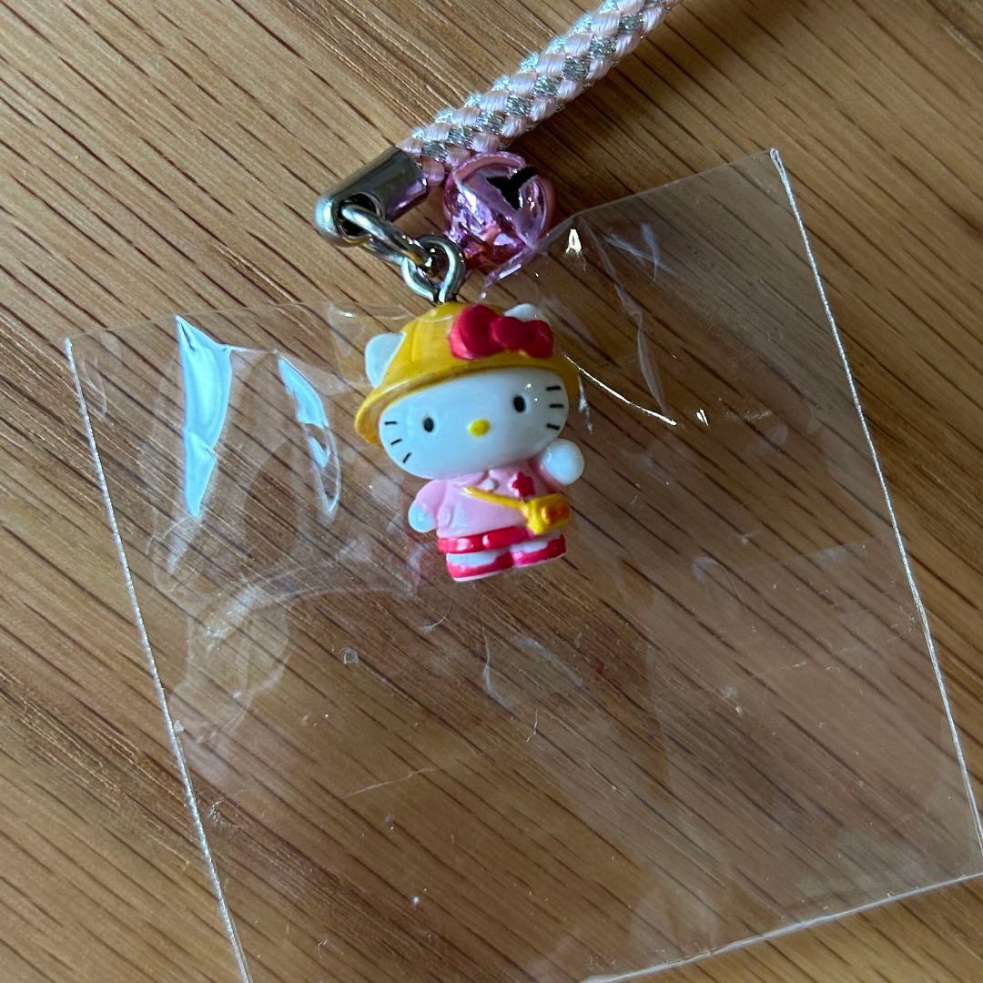 【激レア】ご当地キティ　根付けストラップ　幼稚園