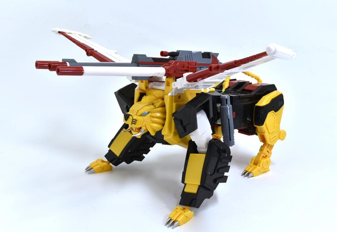 ち*ん様 中古 マスターピース ビクトリーセイバー(スターセイバー&シンバ）