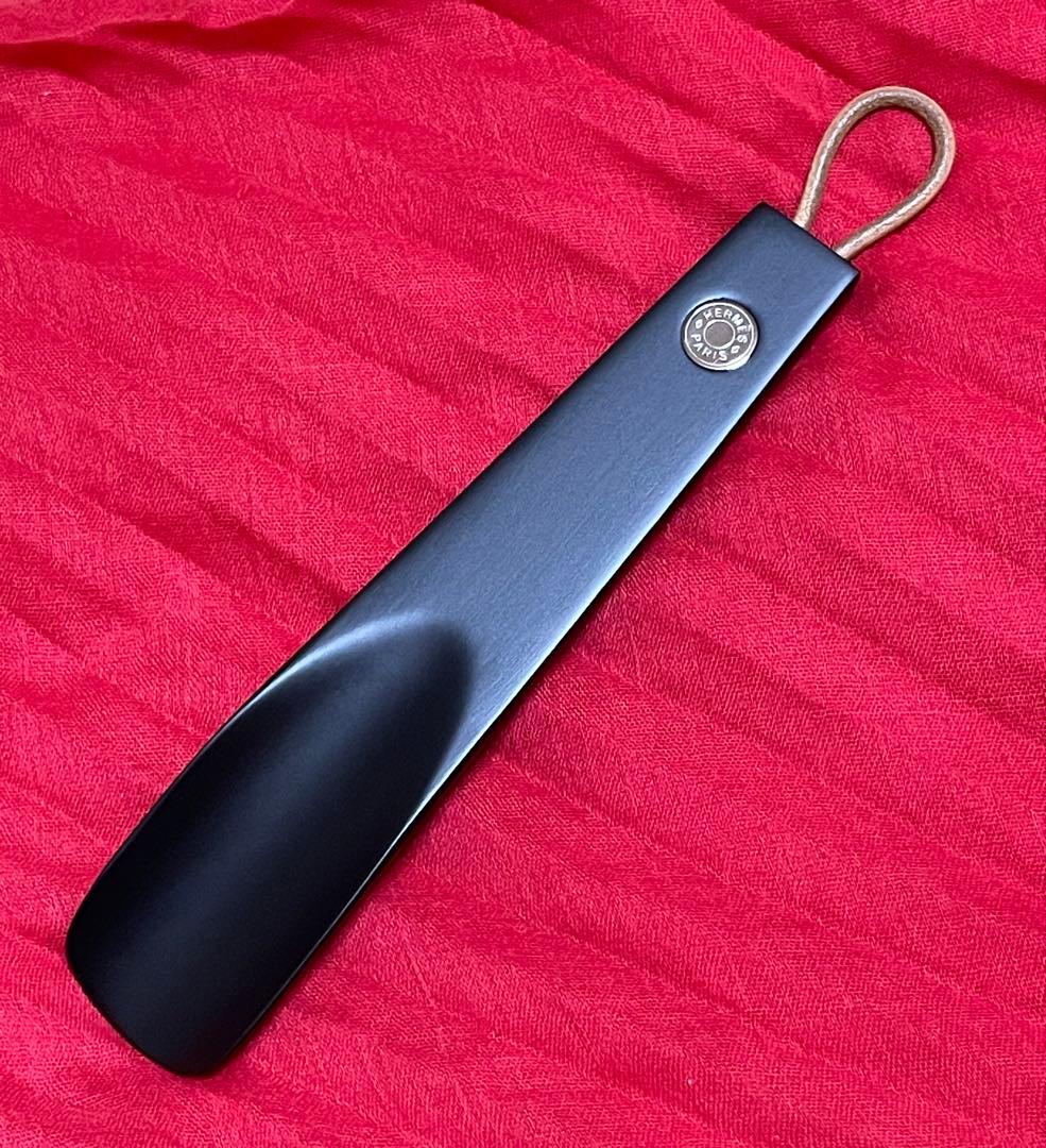 新品★HERMES エルメスシューホーン 黒　靴べら