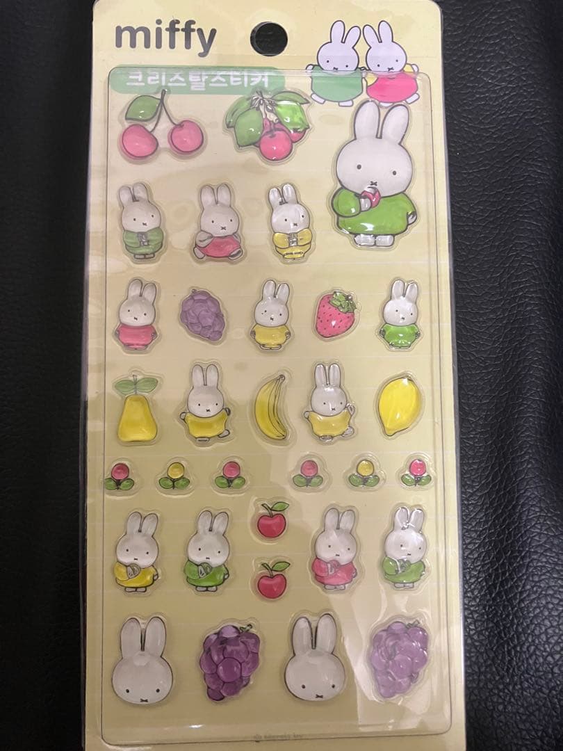 ミッフィー　ボンドロシール　、サンリオ ボンボンドロップシール各 4種類セット