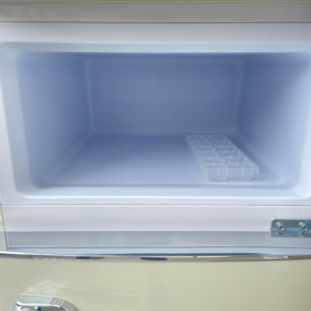 ◯オーヤマ 冷蔵庫 PRR-082D-W 81L 2023年製 ホワイト レトロ