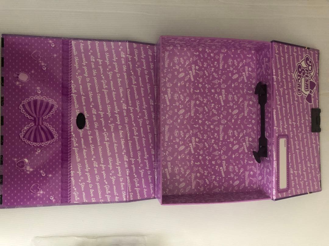 プリズムストーントランク　 クリアケース カード【クラウン】 ストーン124個