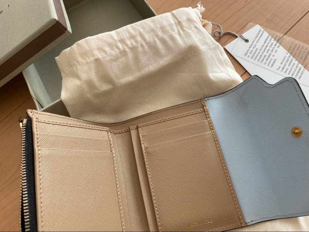 MARNI マルニ 財布
