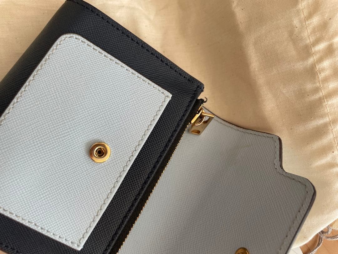 MARNI マルニ 財布
