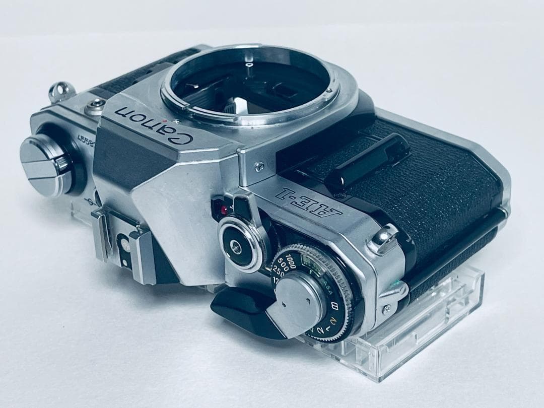 Canon AE-1 キヤノン 一眼レフカメラ シャッター動作OK！ 露出計OK