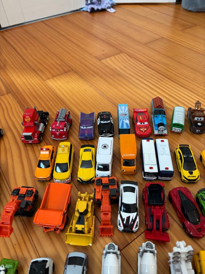 トミカ　ミニトミカ　他ミニカー　おもちゃ　まとめ売り