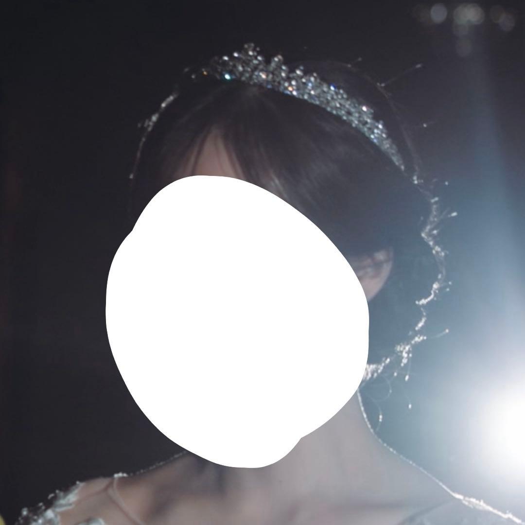 ティアラ　結婚式