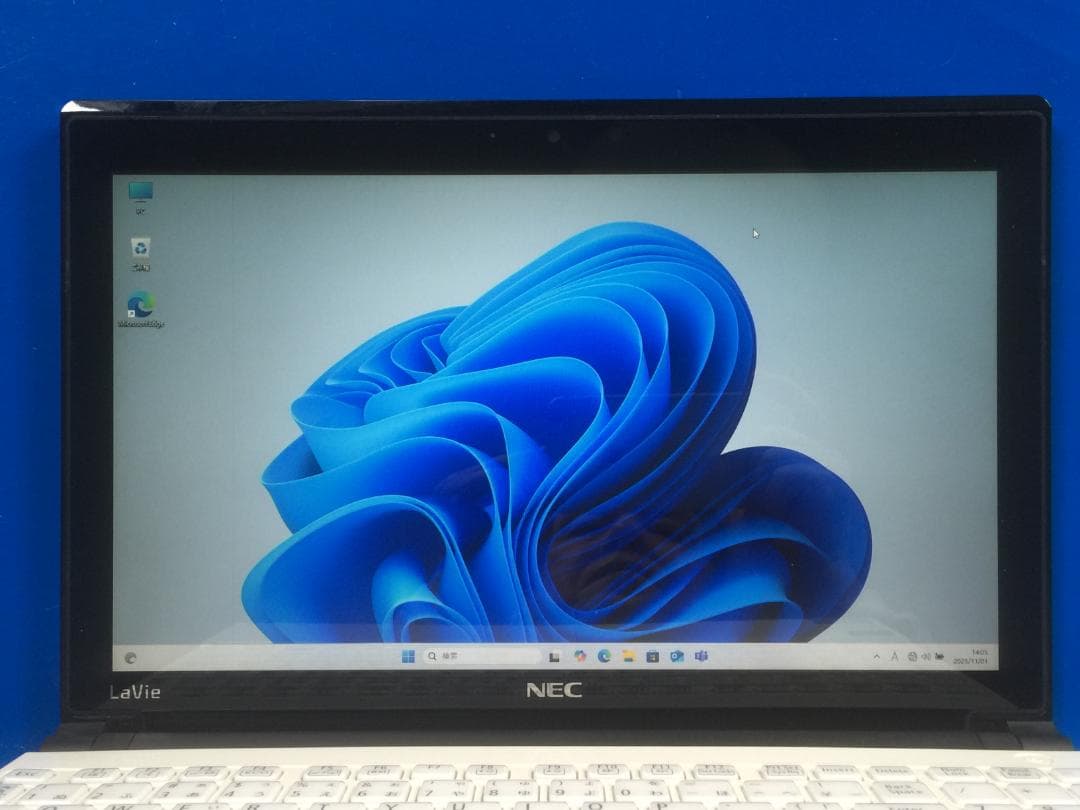 NEC LM750LS6W 13.3型 コンパクト テンキー付きノートパソコン