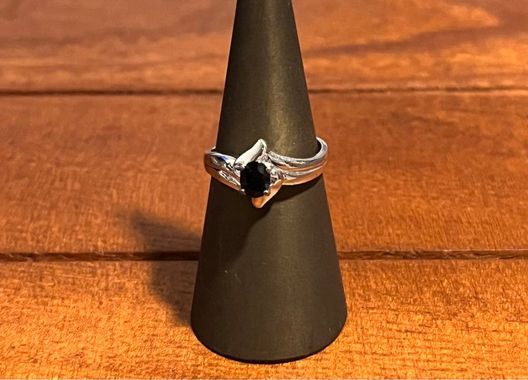 S*o様 シルバーリング　18K刻印？　グリーン系　天然石