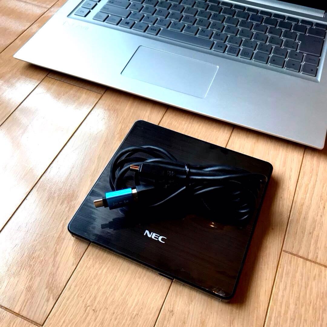 美品LaVieDirect VEGA Corei7【プレミアムミラーガラス天板】