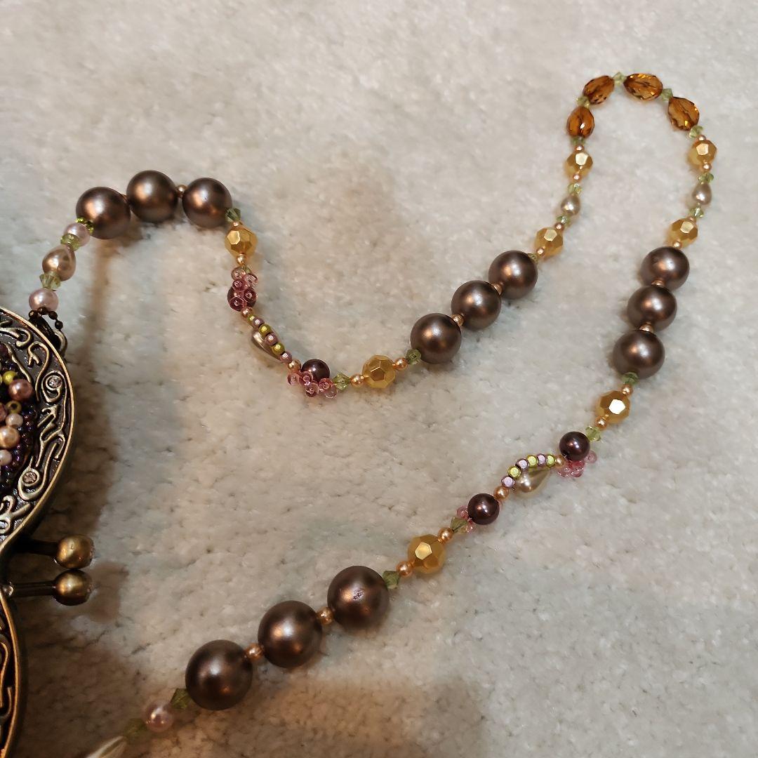 MARY FRANCES:メリーフランシスビーズ装飾パーティーバッグ