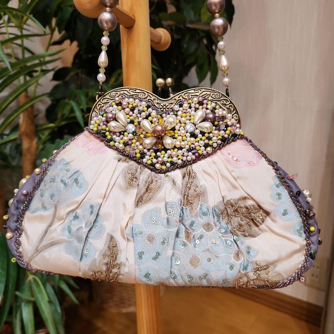 MARY FRANCES:メリーフランシスビーズ装飾パーティーバッグ