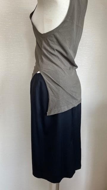 最終価格 未使用 ALEXANDER McQUEENマックイーン 黒スカート40