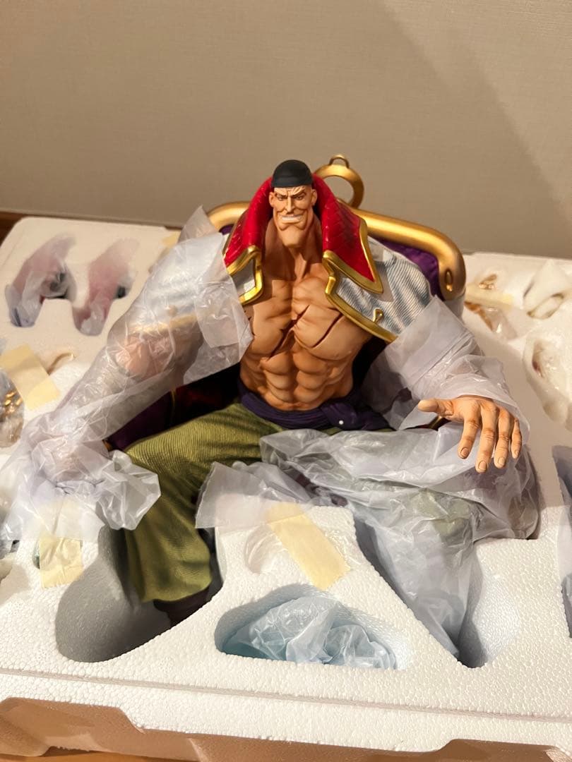 【限定値下】ワンピース 白ひげ 赤髪 フィギュア ガレキ セット