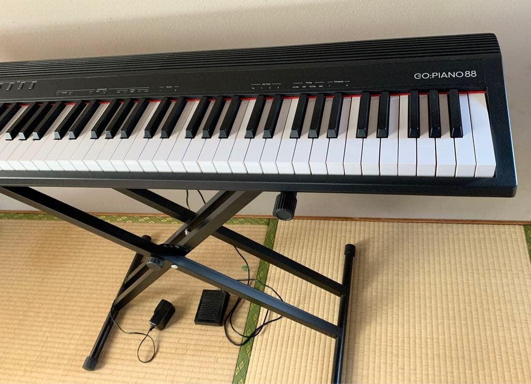 Roland 88鍵電子ピアノ　（スタンドとペダルは別になります）