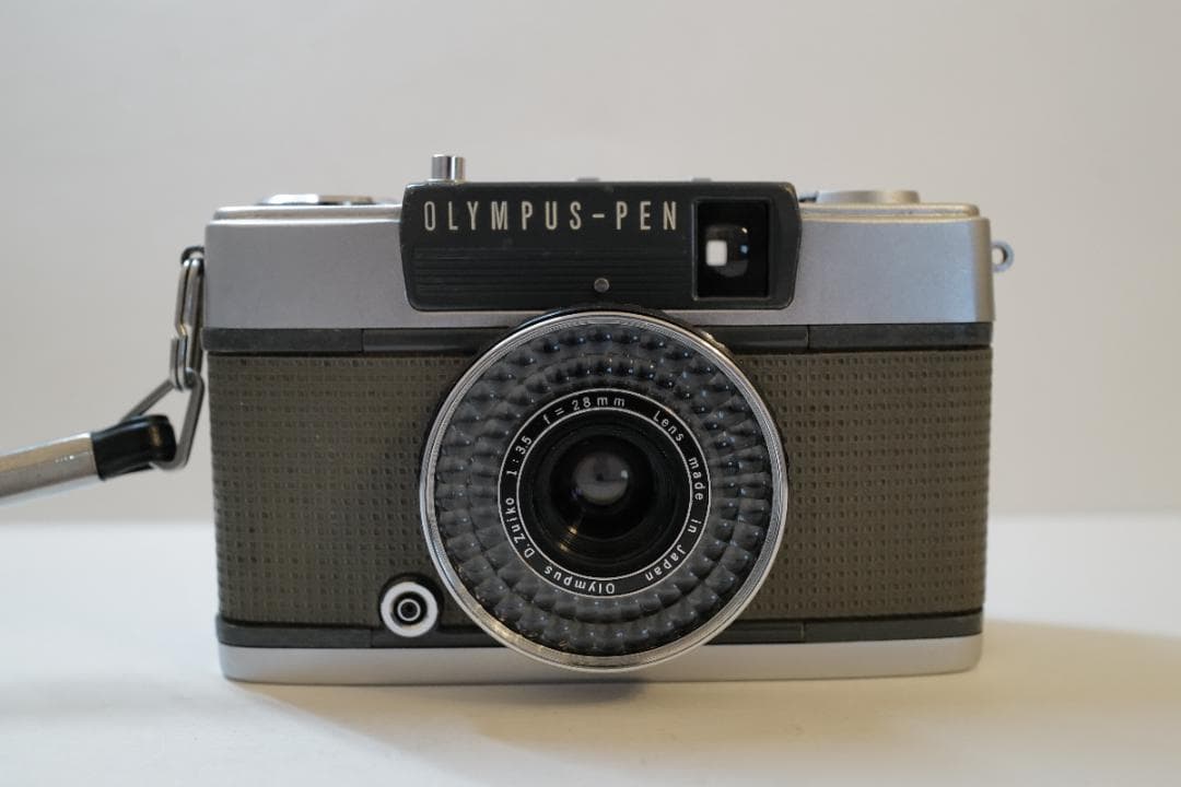 整備済 OLYMPUS PEN EE-2 オリンパス ハーフフィルムカメラ