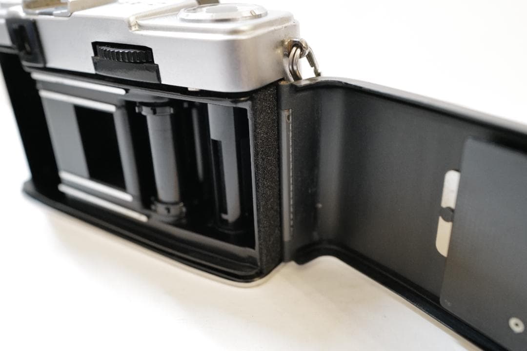 整備済 OLYMPUS PEN EE-2 オリンパス ハーフフィルムカメラ