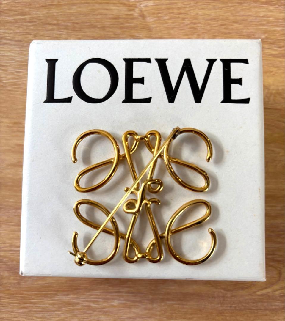 み*や様 LOEWE ゴールド ブローチ 保存袋・箱付き