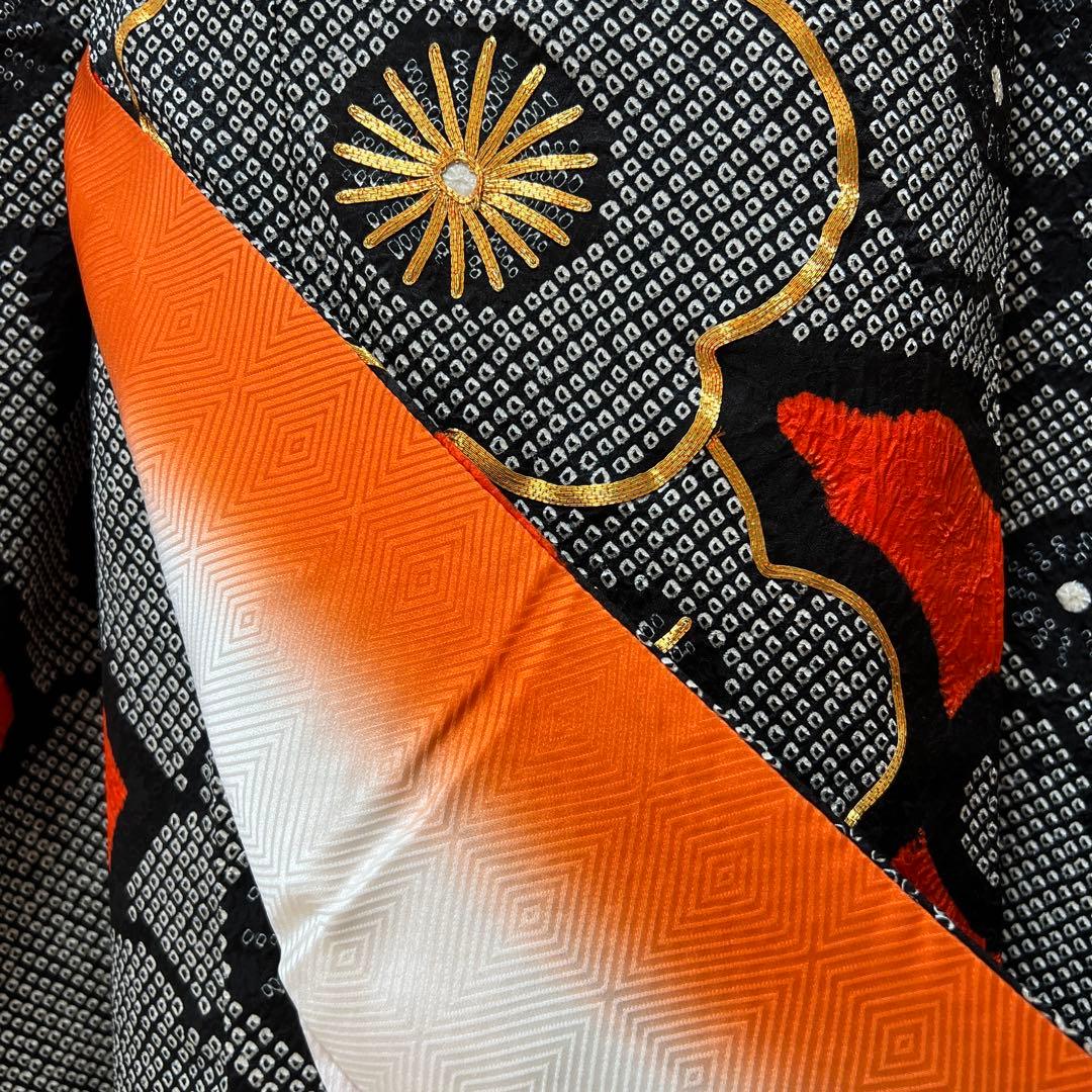 377 振袖フルセット 正絹 黒 朱赤 絞り ツートーン バイカラー 梅 駒刺繍