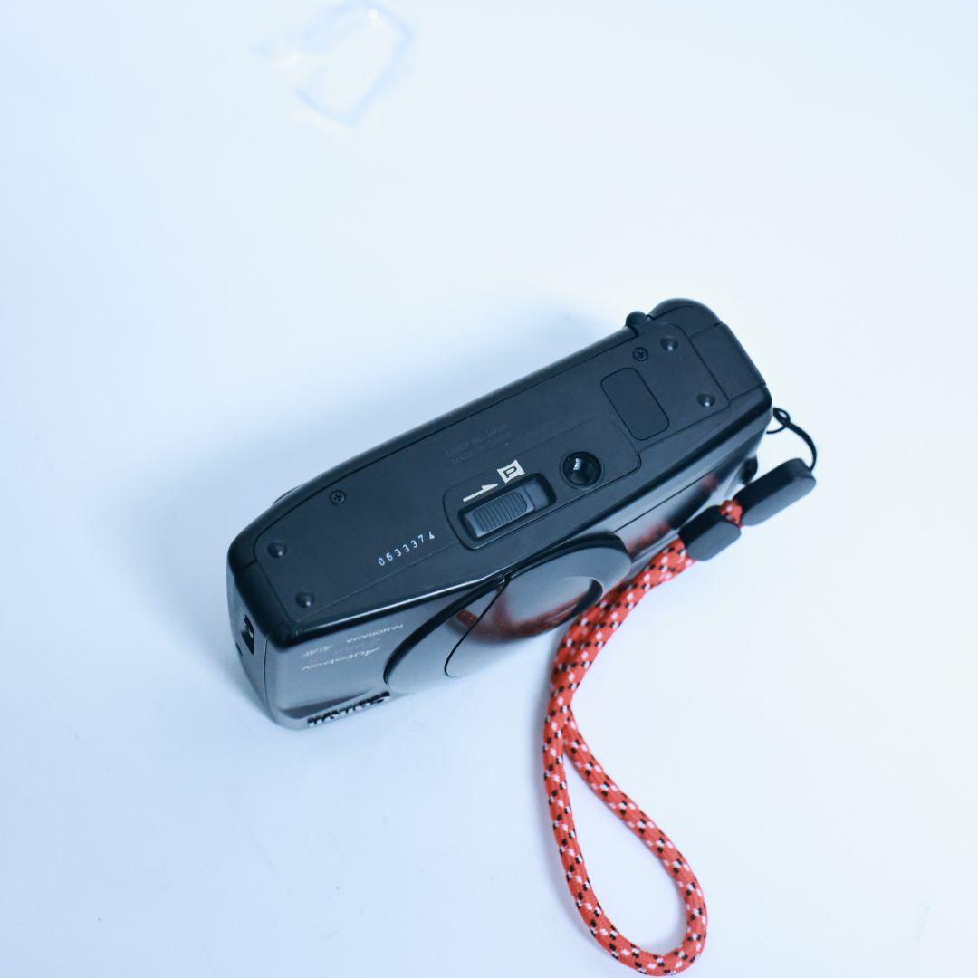 フィルムカメラ Canon Autoboy Luna 黒　Black 電池付き