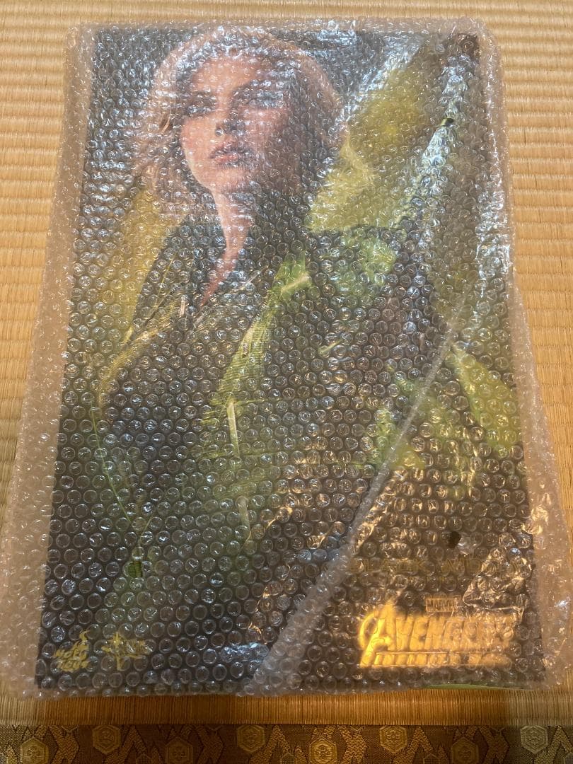 ホットトイズ　ブラック ウィドウ 1/6 アベンジャーズ インフィニイ
