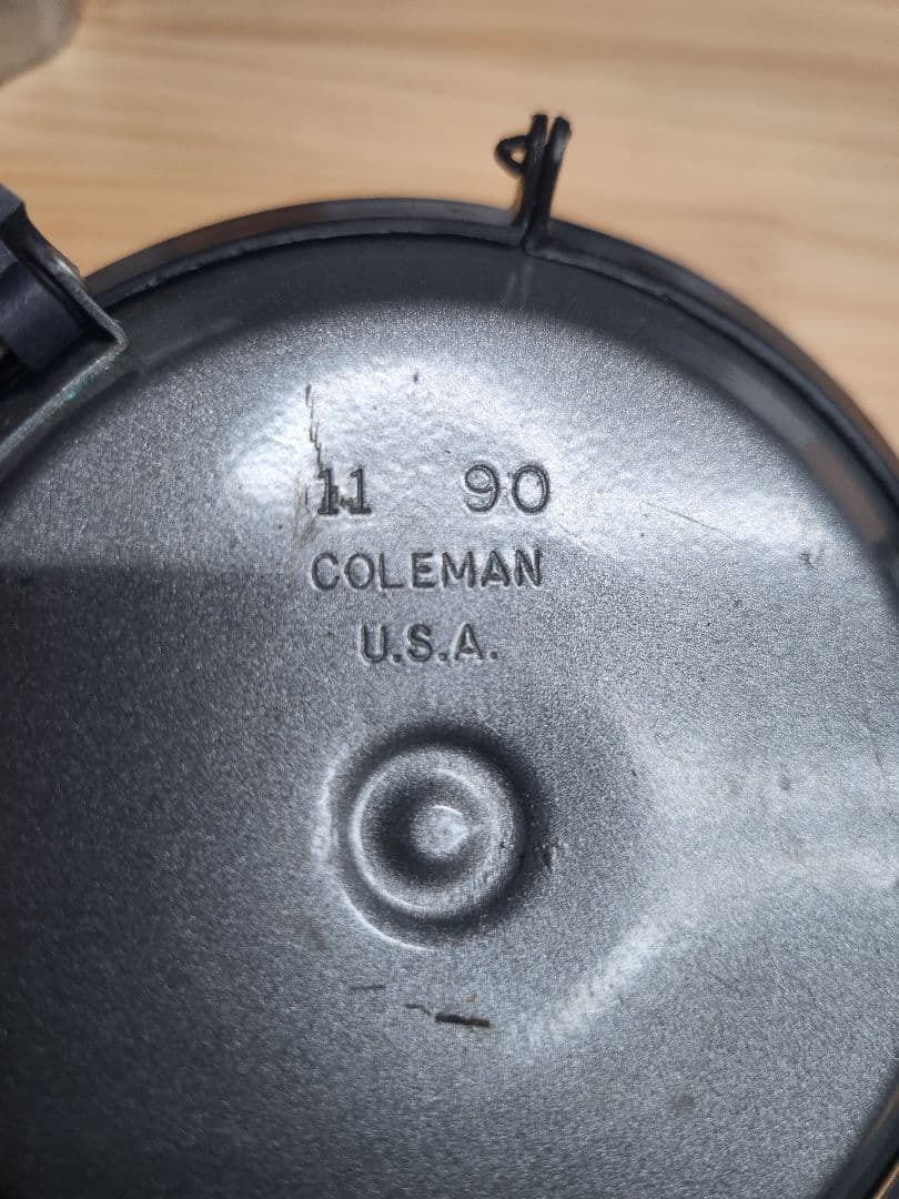 PEAK 1 Colemanマルチフューエルストーブ　オプションケース付動作品