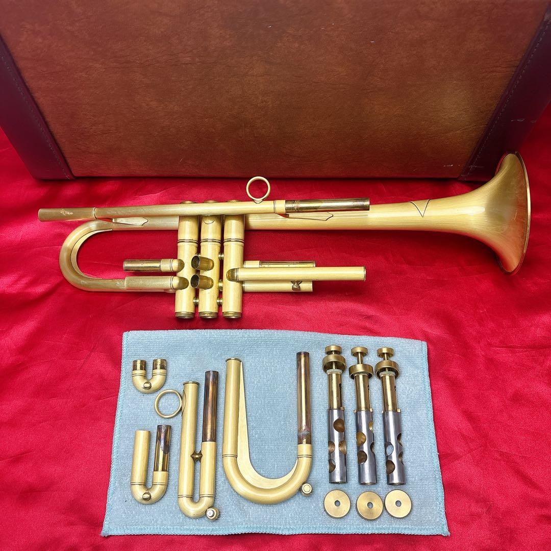 QueenBrass HINO Model トランペット B♭ マウスピース付き