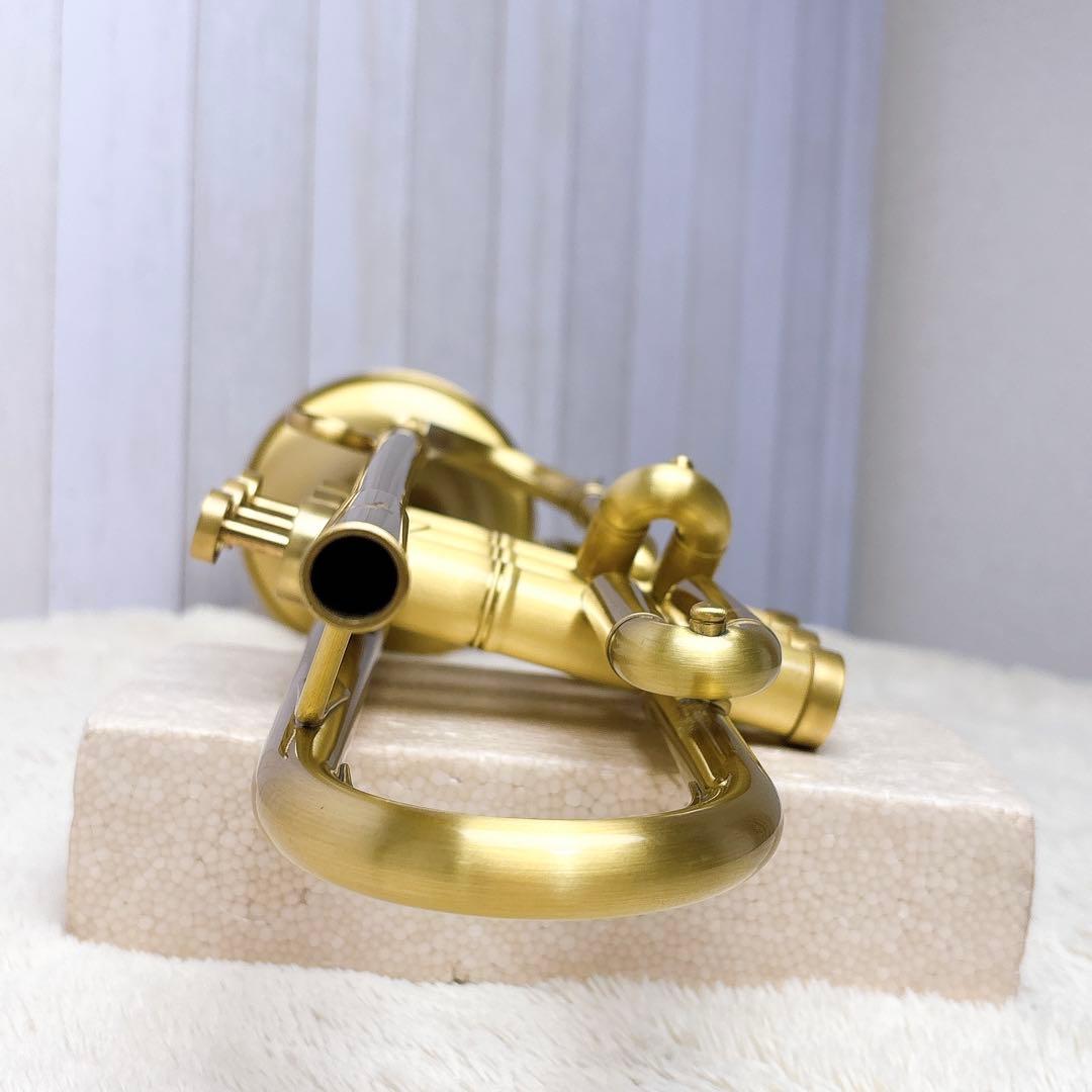 QueenBrass HINO Model トランペット B♭ マウスピース付き