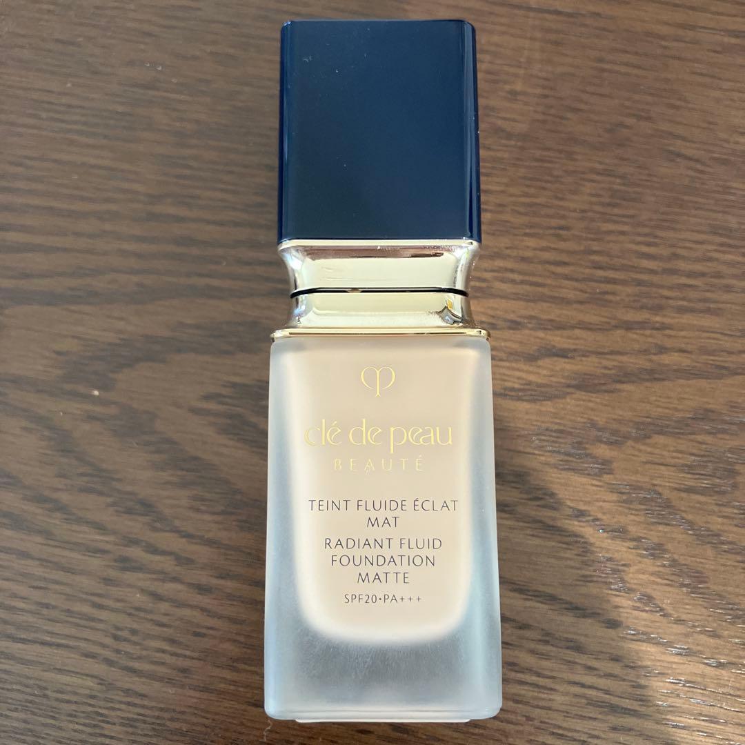 ほぼ未使用！！クレ・ド・ポー ボーテ タンフリュイドエクラマット オークル10