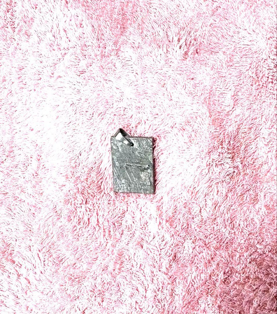 メテオライト　ギベオン隕石　ペンダントトップ　トロイライト入りチェーン　セット