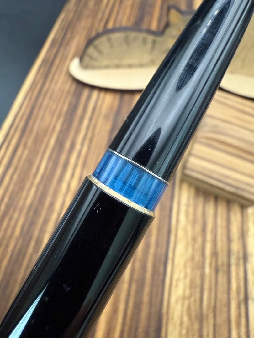 MONTBLANC 万年筆　NO.22 黒軸 美品 EF 14C